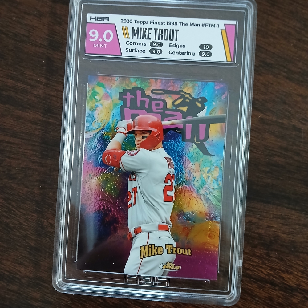 Topps Baseball Card with Red and Purple Accents MIKE TROUT💥💥💯